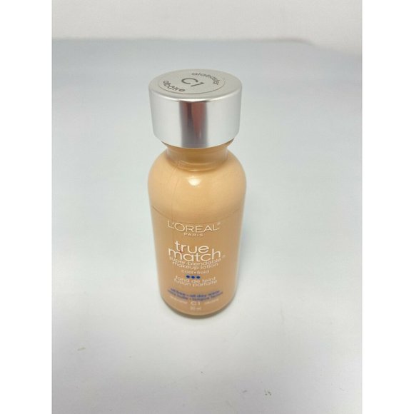 L'Oreal True Match Makeup Super Blendable Makeup - Picture 1 of 3